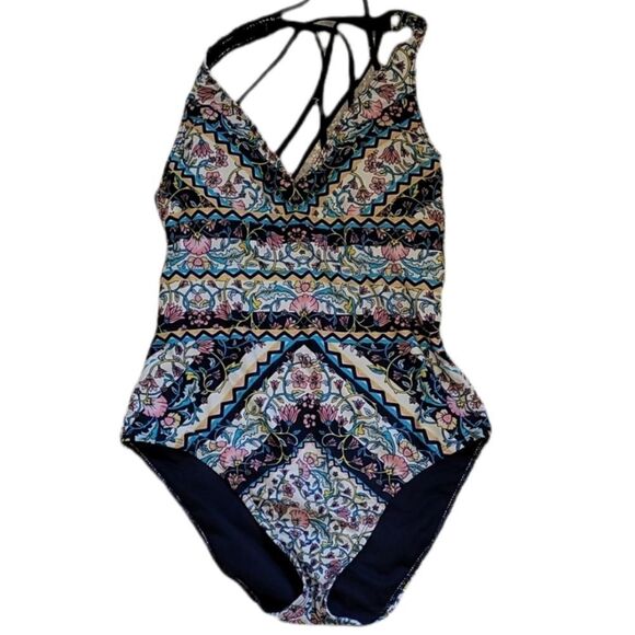 Bold print Swimsuit  - Picture 1 of 4